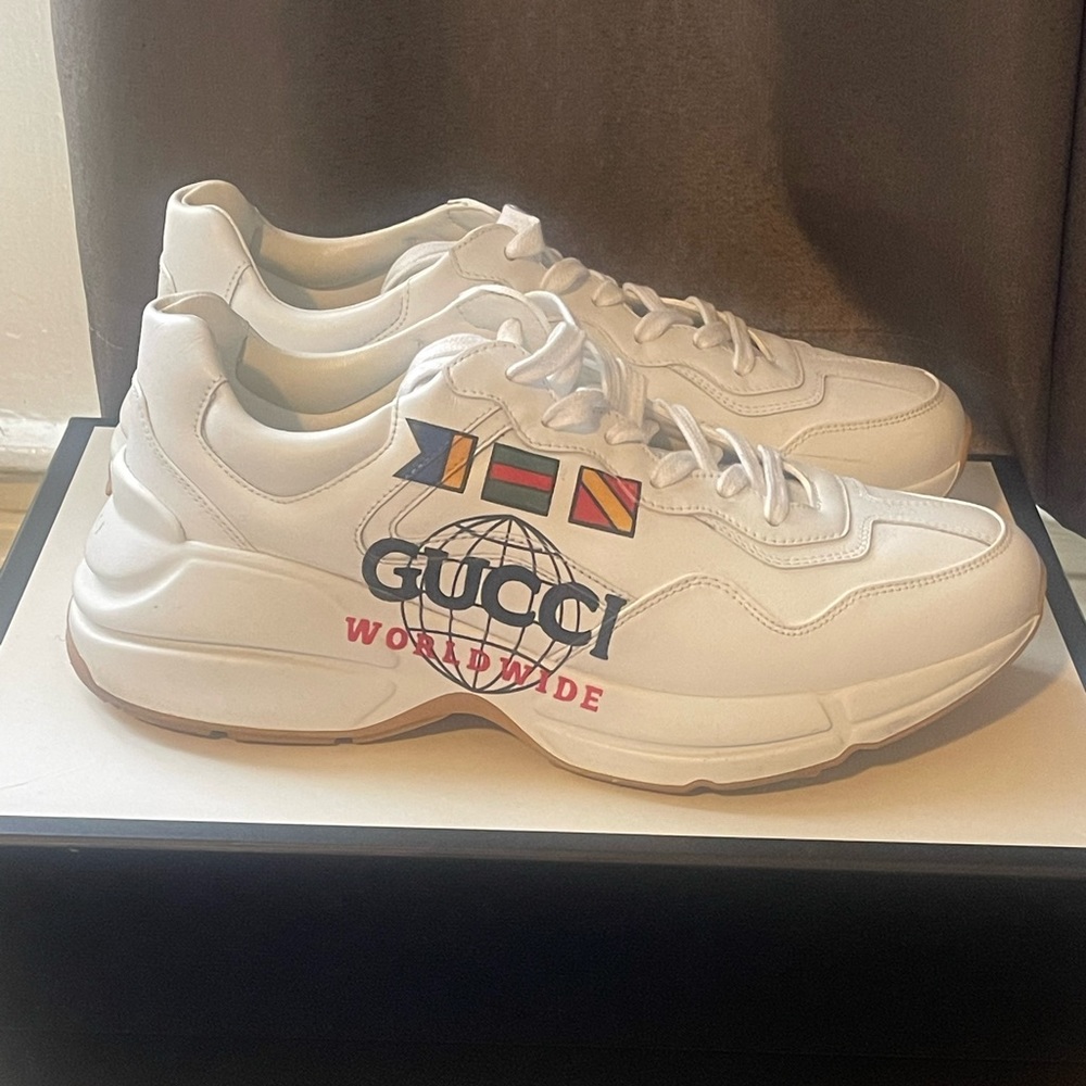 GUCCI Worldwide sneakers